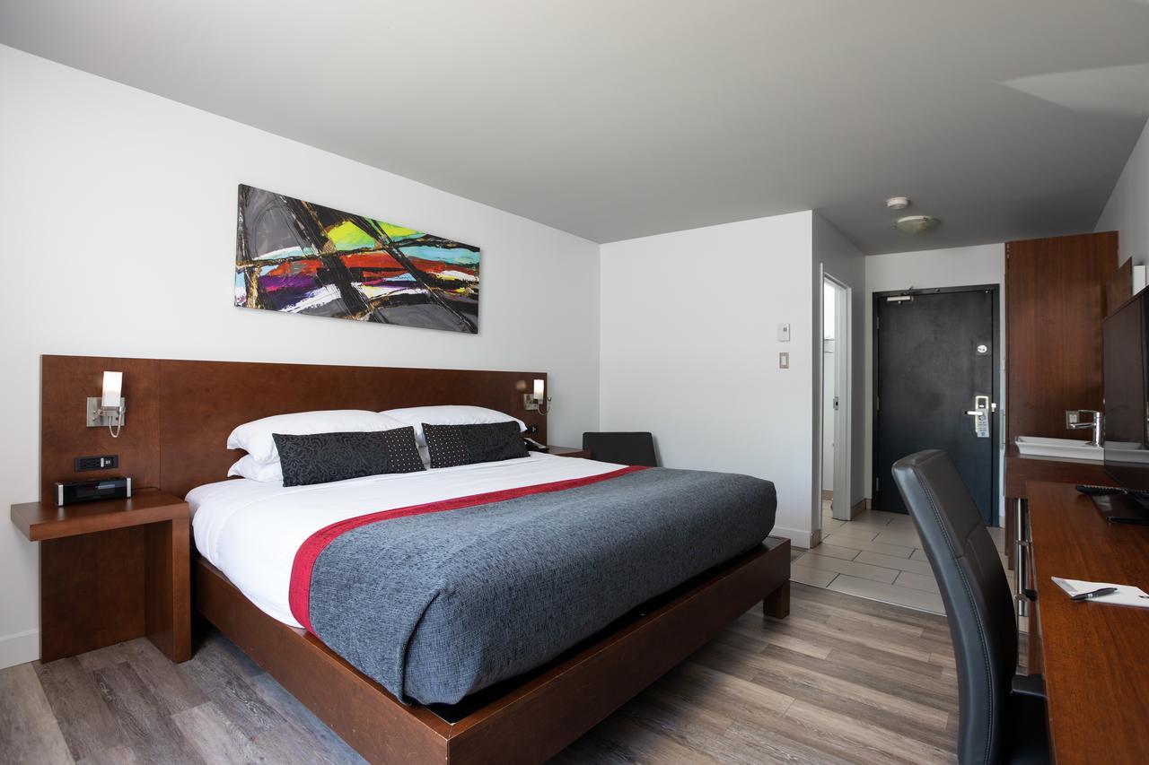 Hotel V Гатино Екстериор снимка