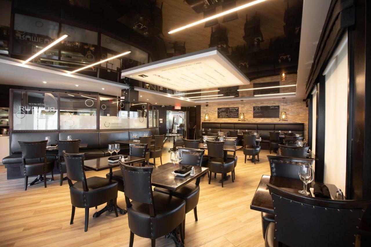 Hotel V Гатино Екстериор снимка